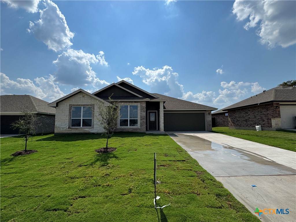 2528 Cowgirl Trail - Photo 1