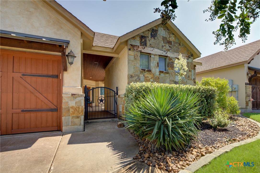 1212 Gruene Valley Circle - Photo 1