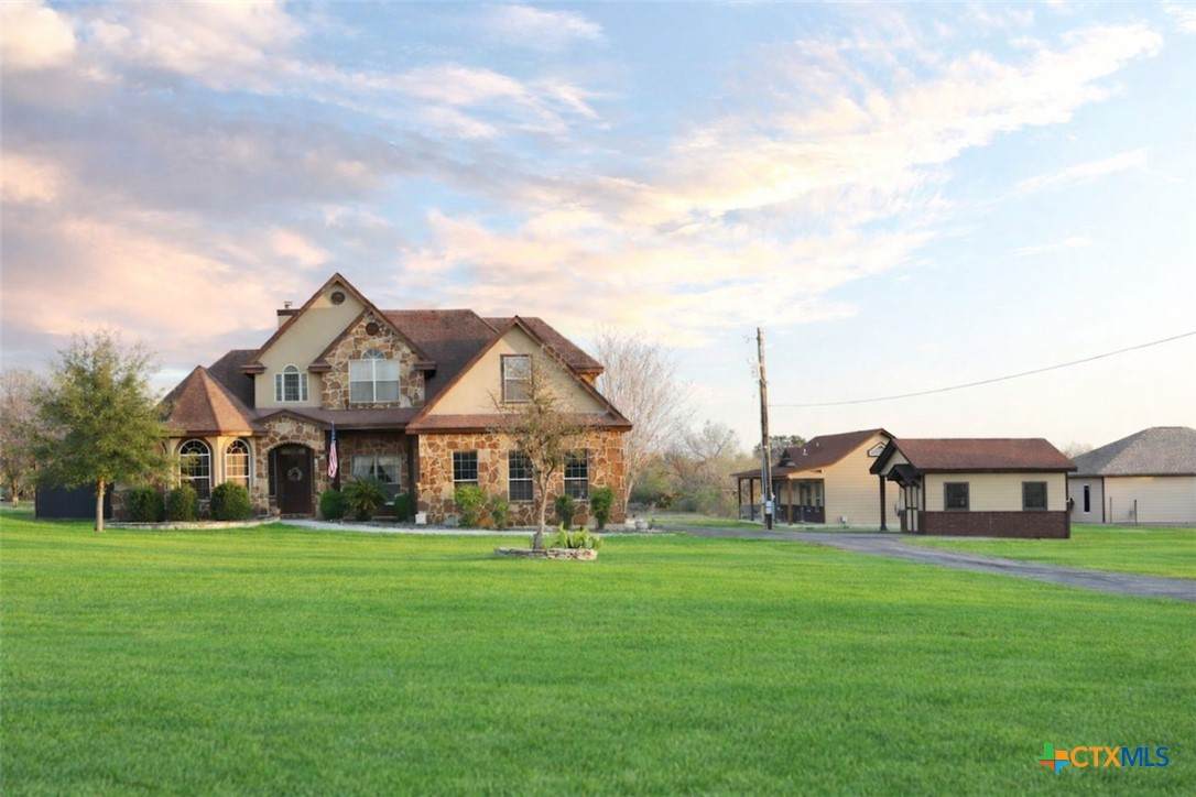 330 Ferryboat Lane - Photo 1