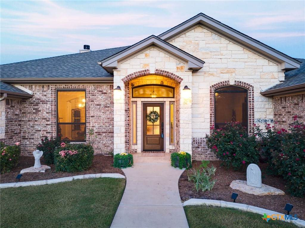 https://bt-photos.global.ssl.fastly.net/centraltx/orig_boomver_5_613597-2.jpg