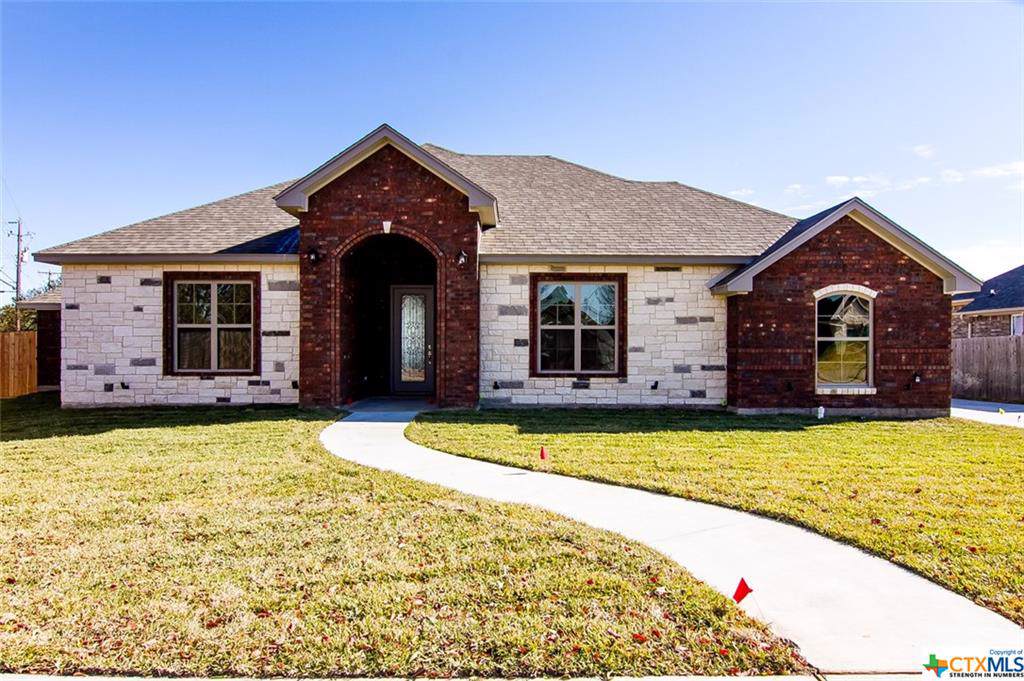 1001 Jonathan Lane - Photo 1