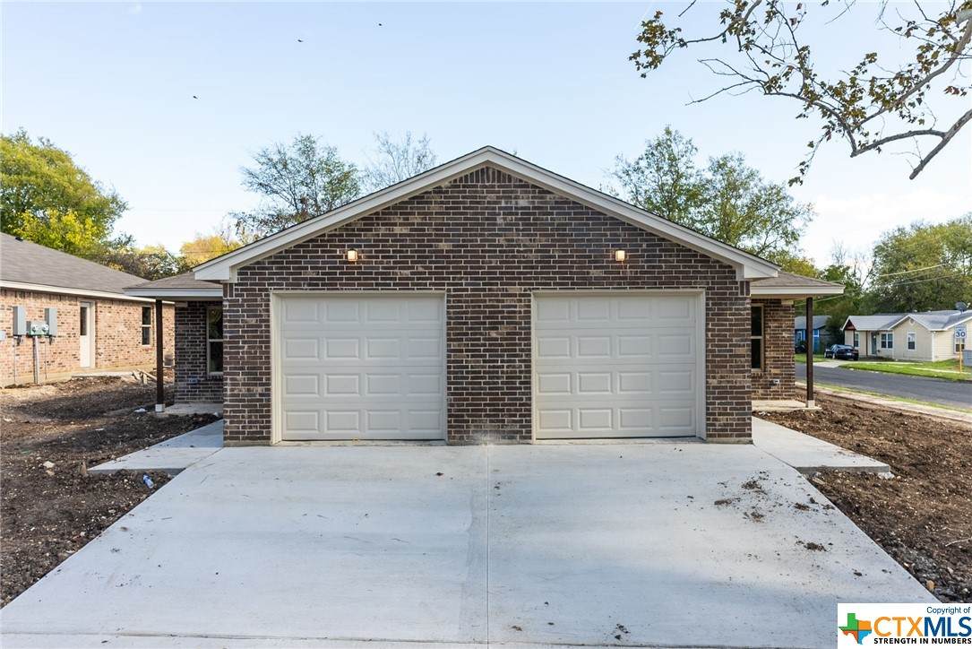 1204 18th Street - Photo 1