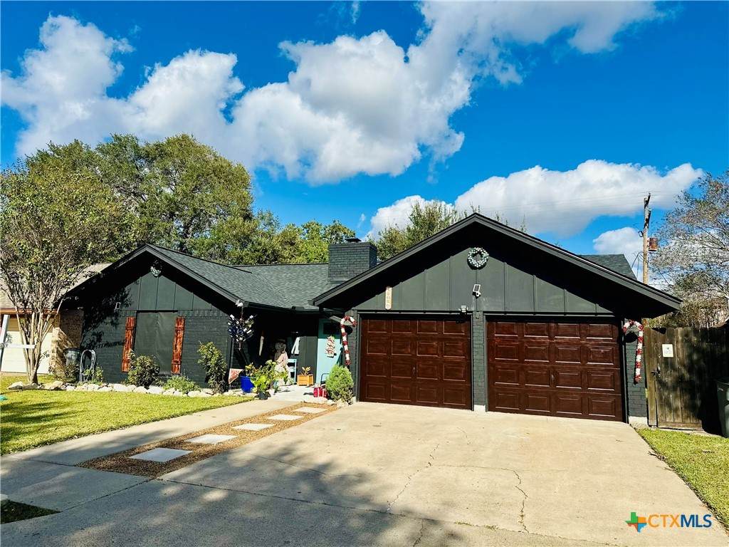 506 Shiloh Drive - Photo 1