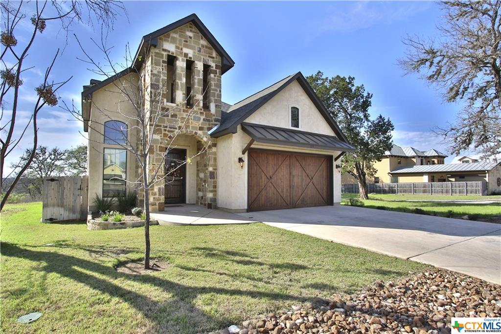 1139 Gruene Road - Photo 1