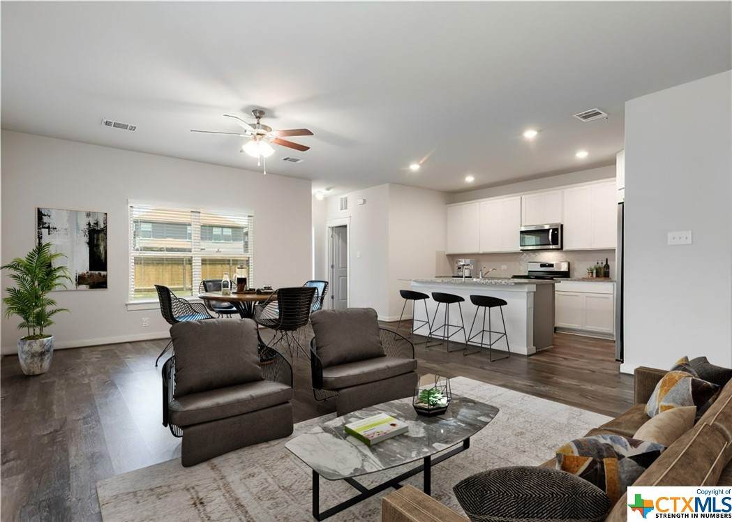 4039 Legend Meadows - Photo 1