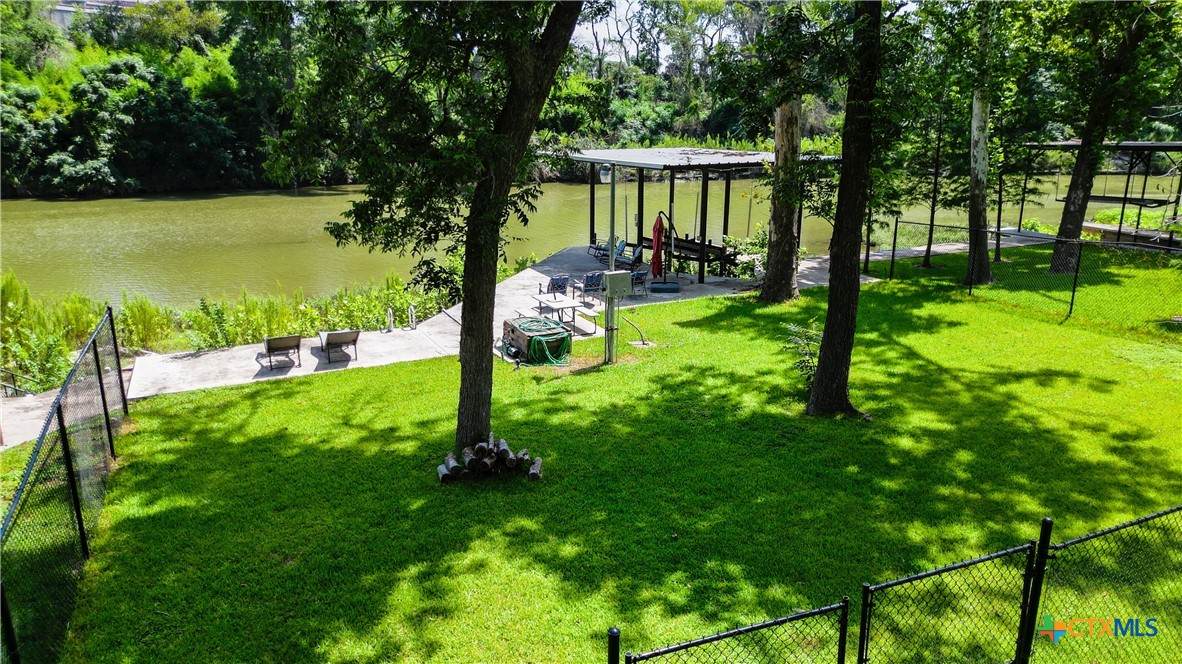 110 Erskine Ferry Road - Photo 1