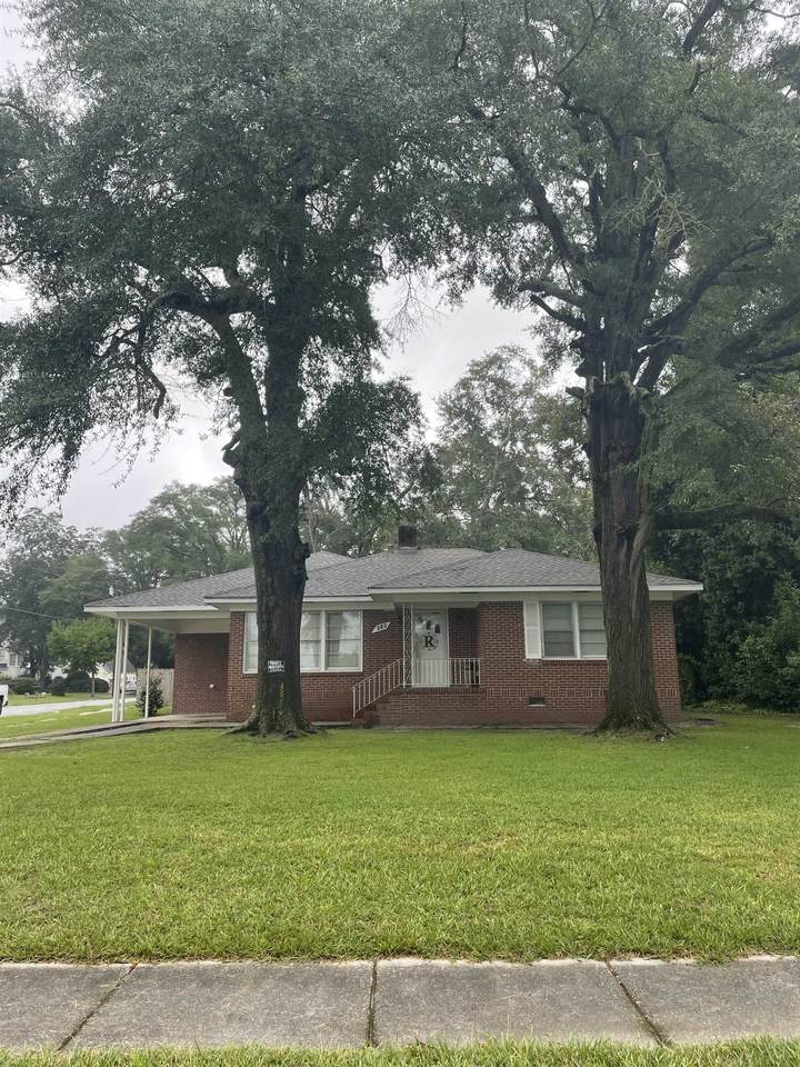 410 Dooly Street - Photo 1