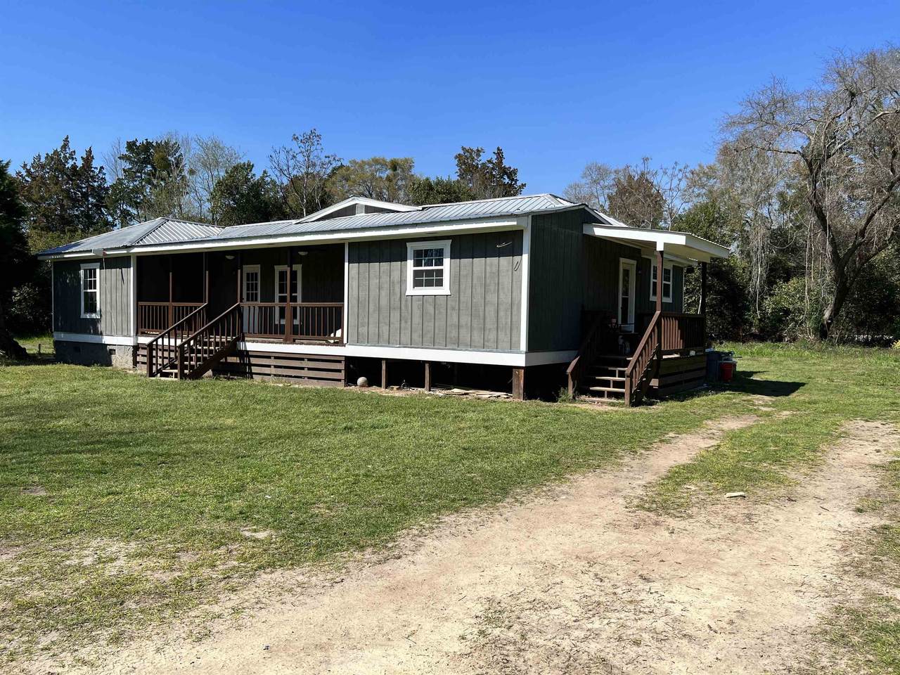 180 Ferry Landing Road - Photo 1
