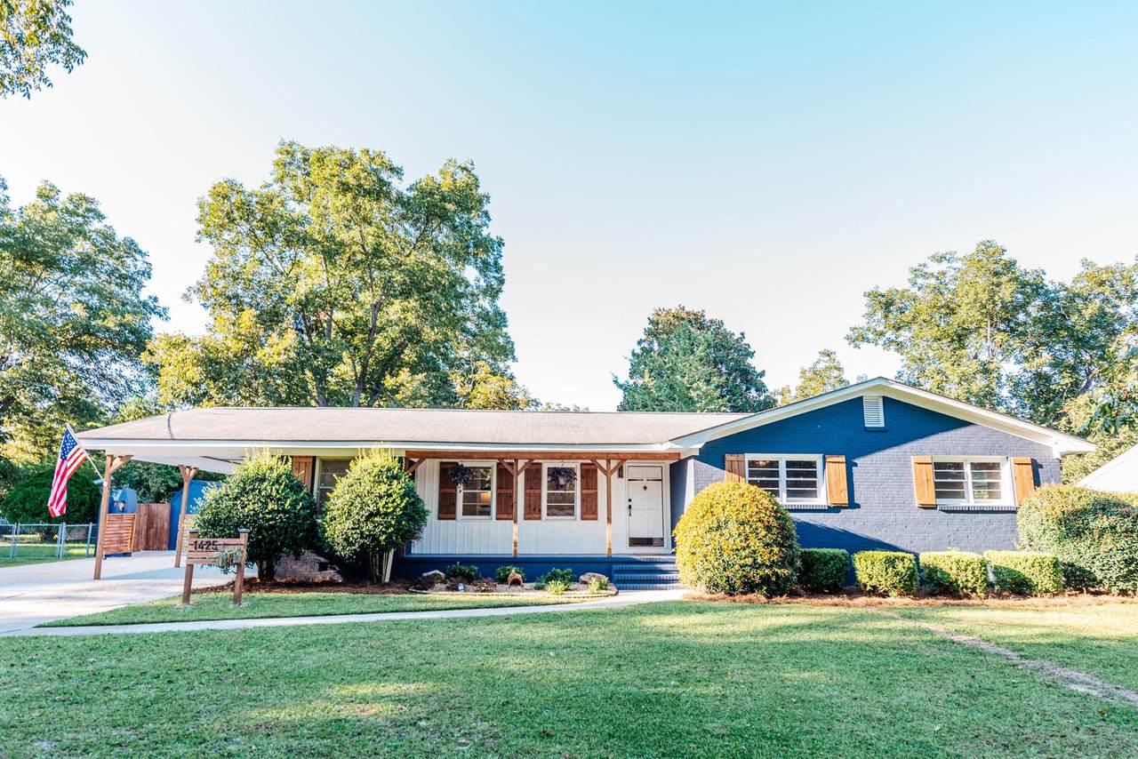 1425 Tucker Road - Photo 1