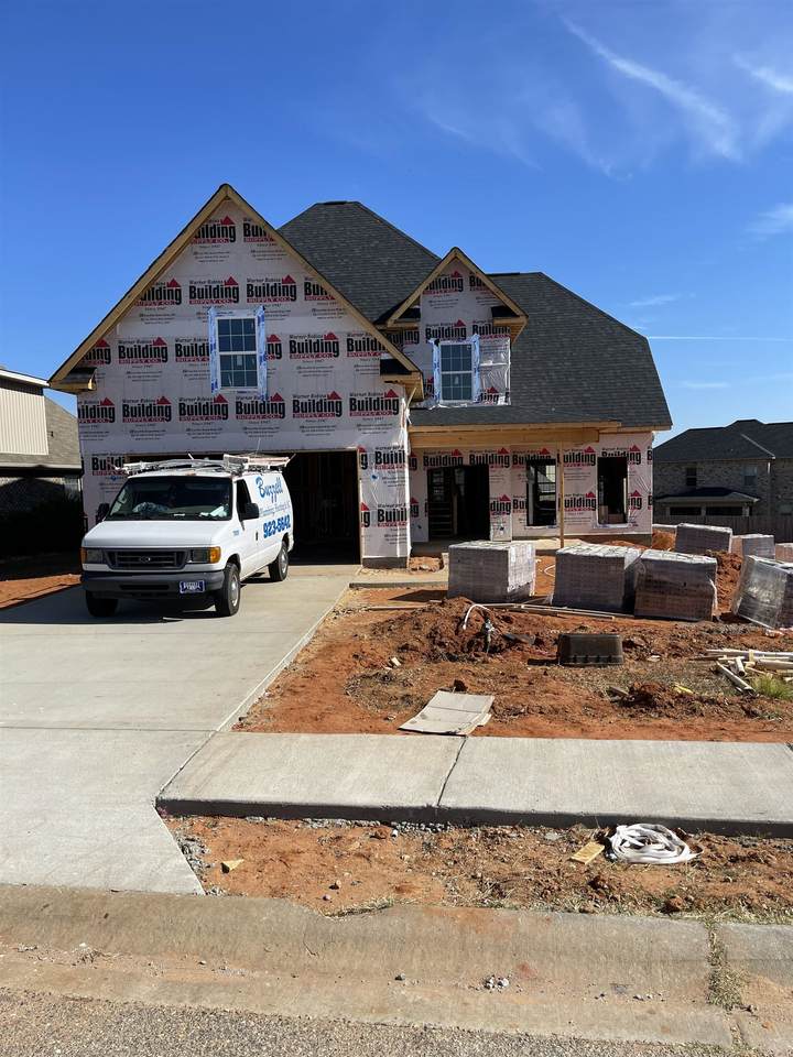 307 Falls Drive - Photo 1