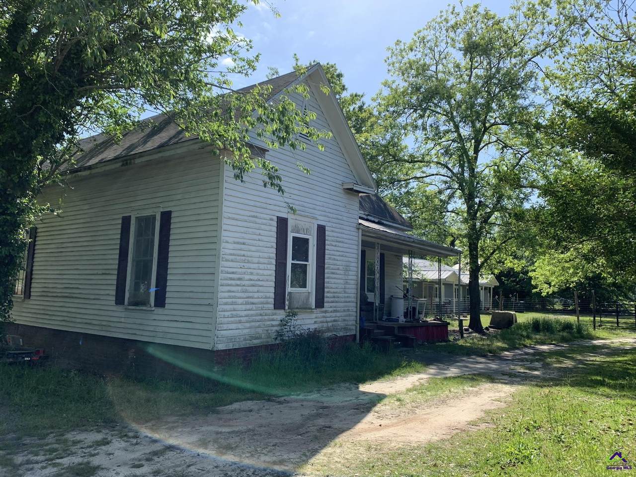 407 3rd Street - Photo 1