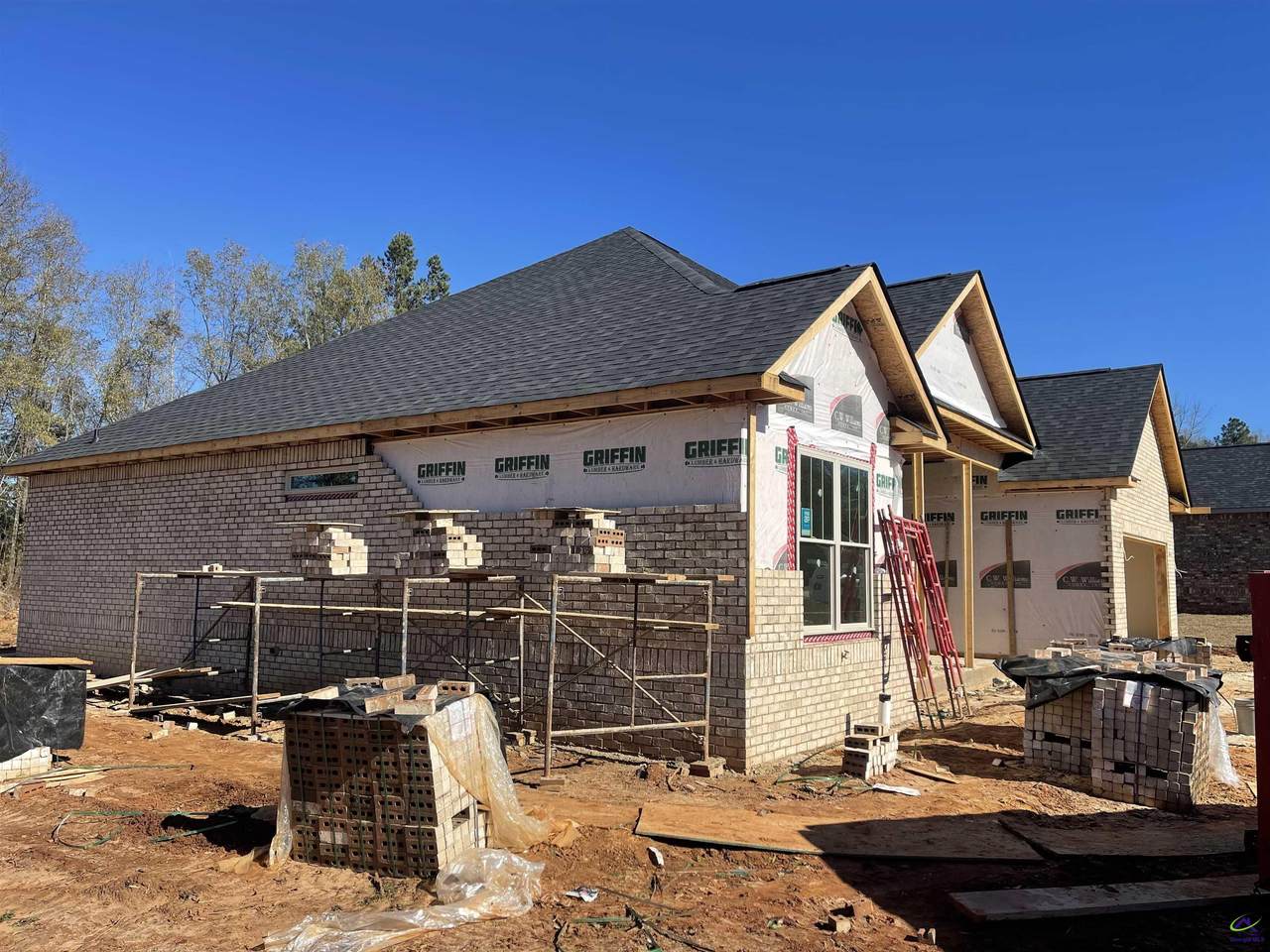105 Betty Jane Lane - Photo 1