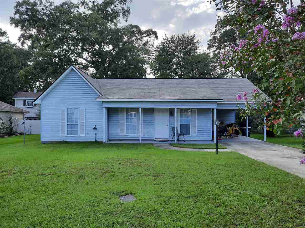 740 Gateway Drive - Photo 1