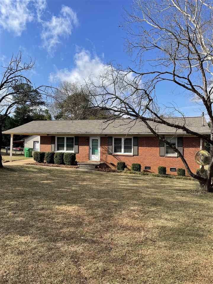 211 Fleming - Photo 1