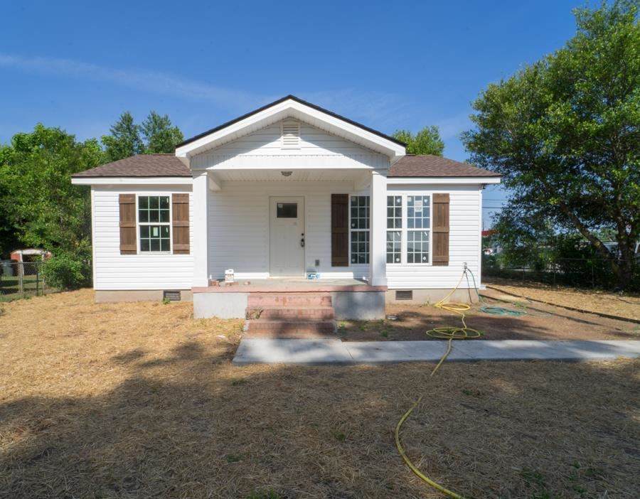 107 Vernon Drive - Photo 1