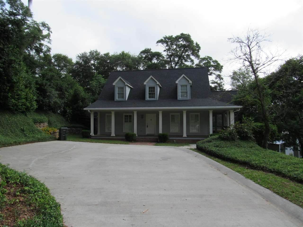 232 Mossland Drive - Photo 1