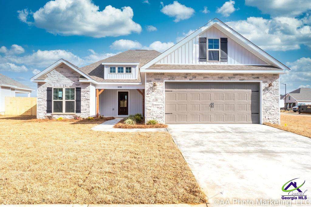 214 Huxley Terrace - Photo 1