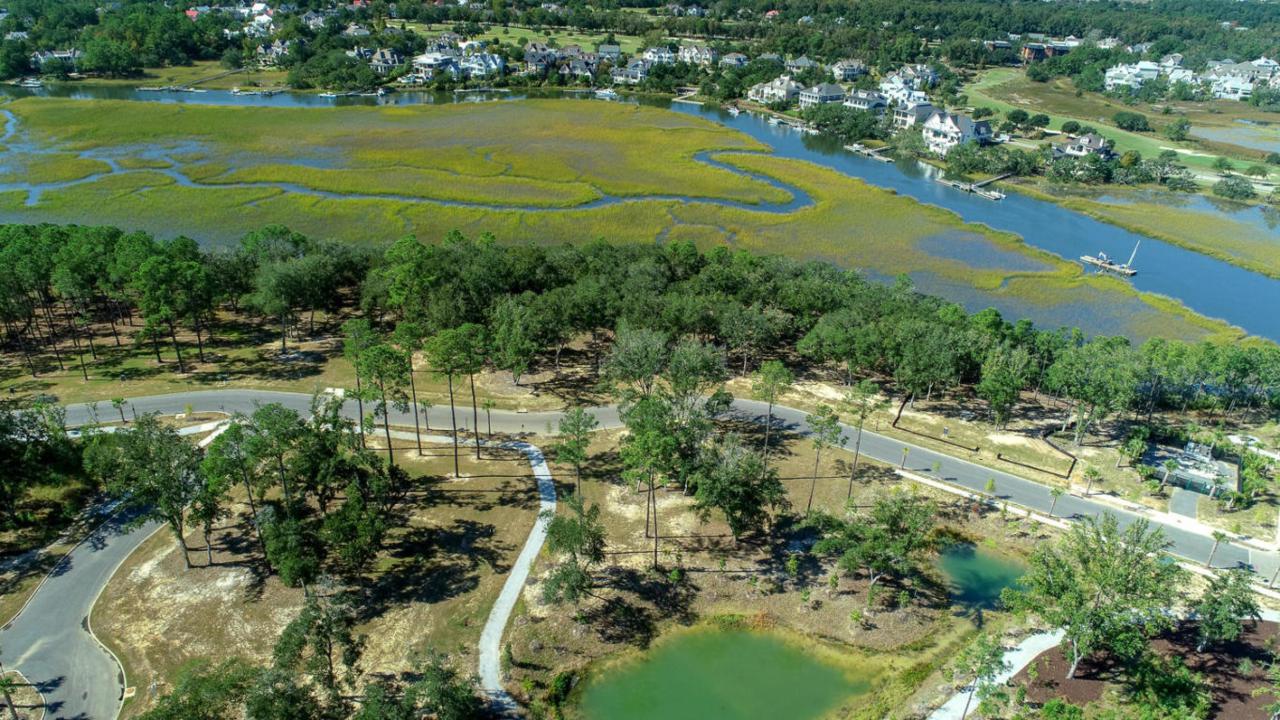 142 Captains Island Drive - Photo 1