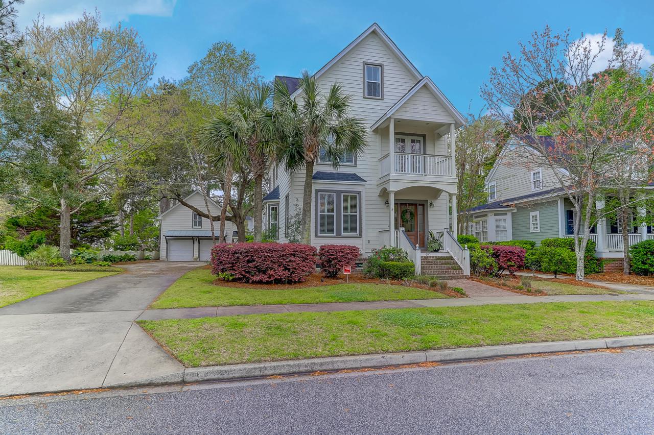 107 Beresford Creek Street - Photo 1