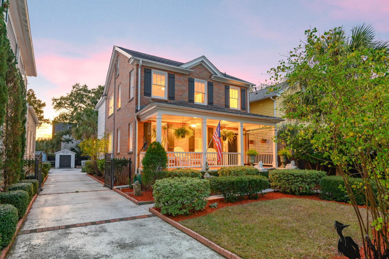 11 Gadsden Street - Photo 1