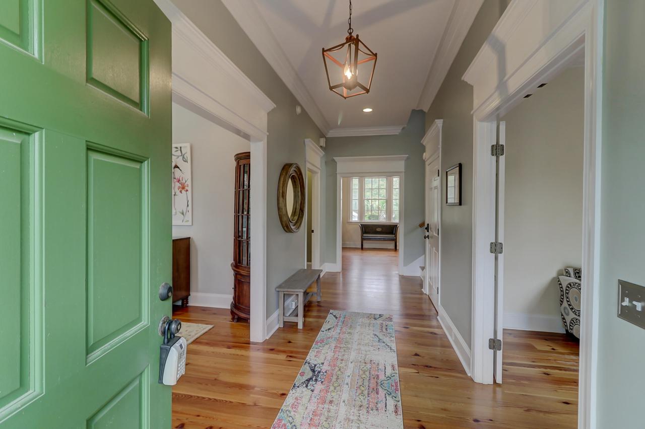 https://bt-photos.global.ssl.fastly.net/charleston/1280_boomver_1_19008973-2.jpg