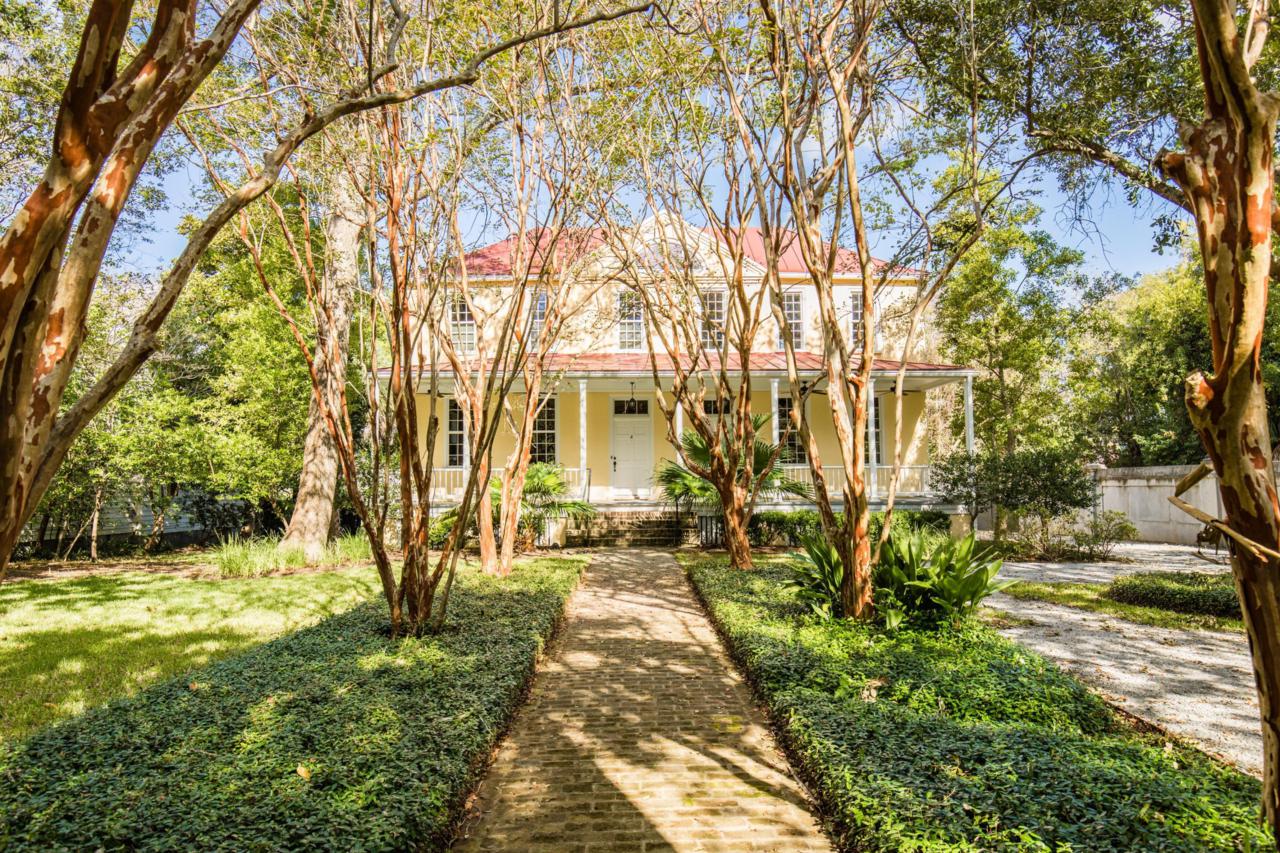 48 Bull Street - Photo 1