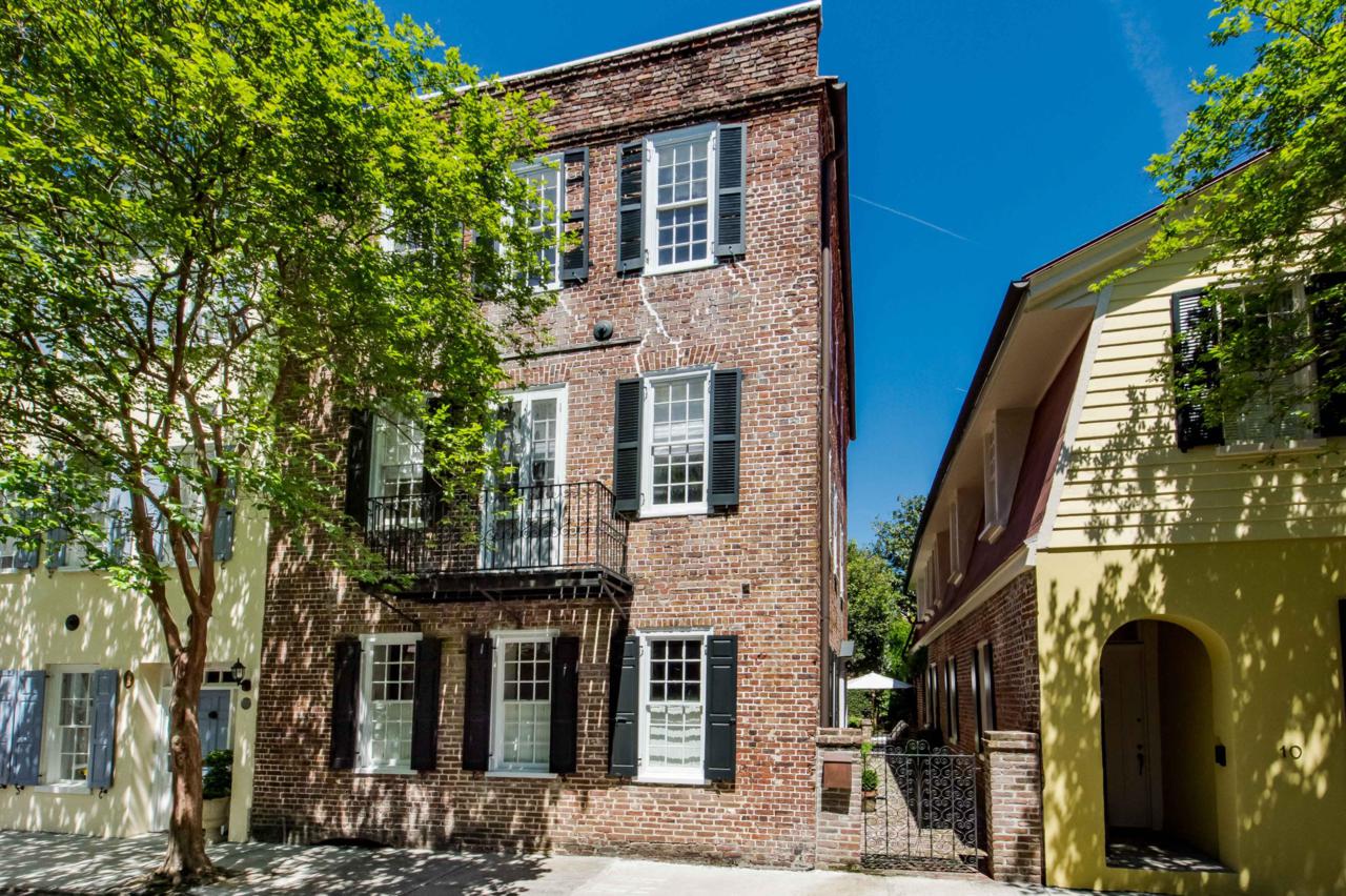12 Tradd Street - Photo 1