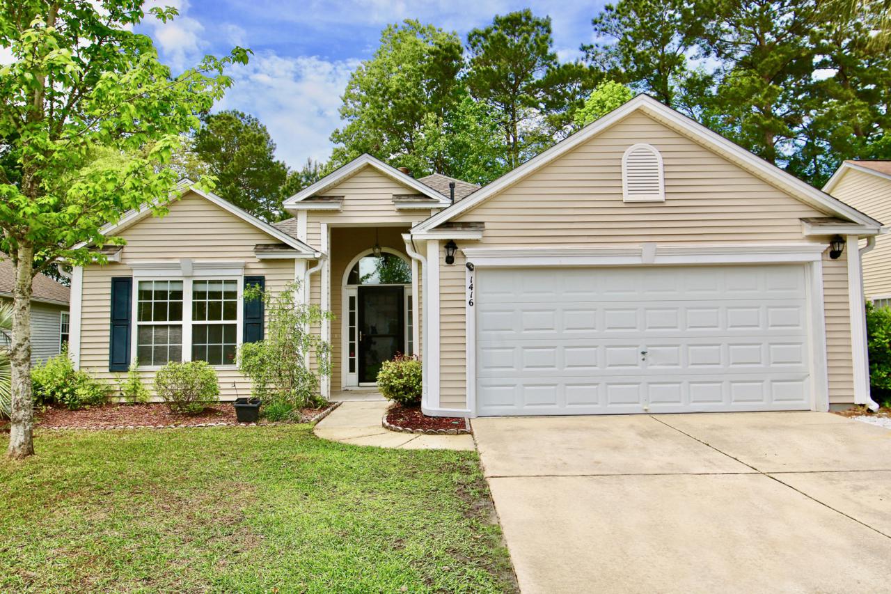 1416 Wellesley Circle - Photo 1