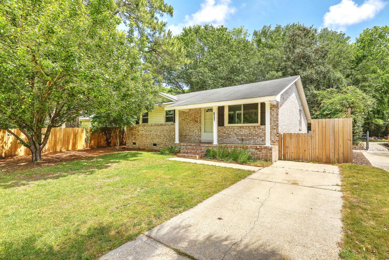 837 Armsway Street - Photo 1