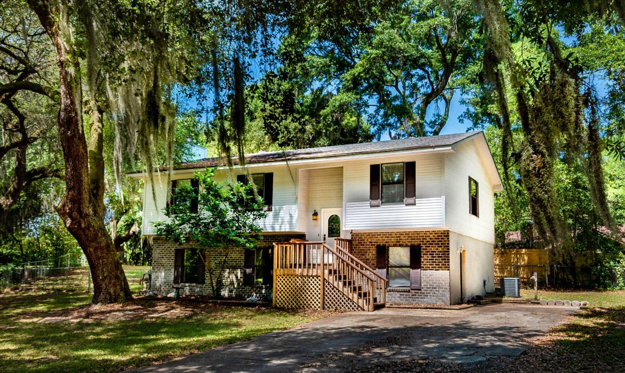 16 Hilda Avenue - Photo 1