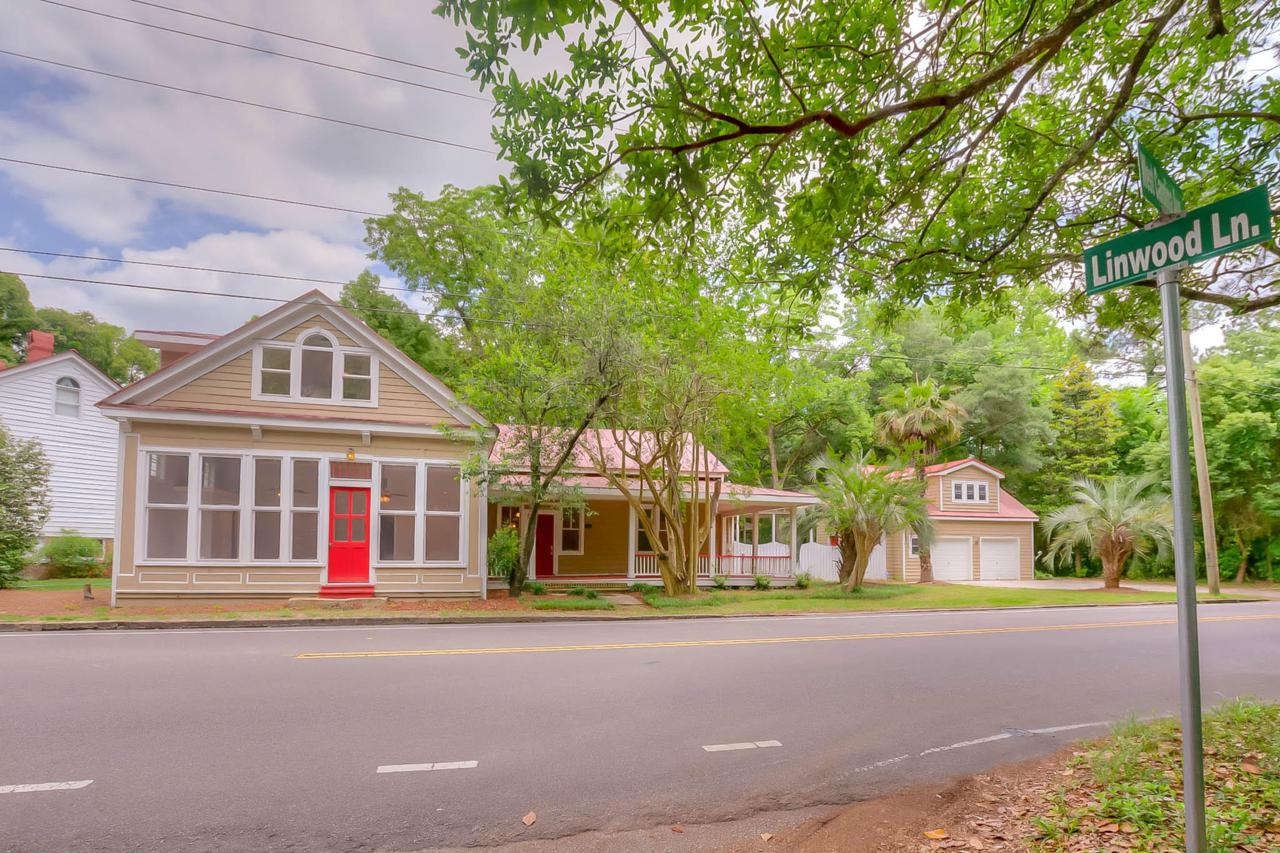 215 Carolina Avenue - Photo 1