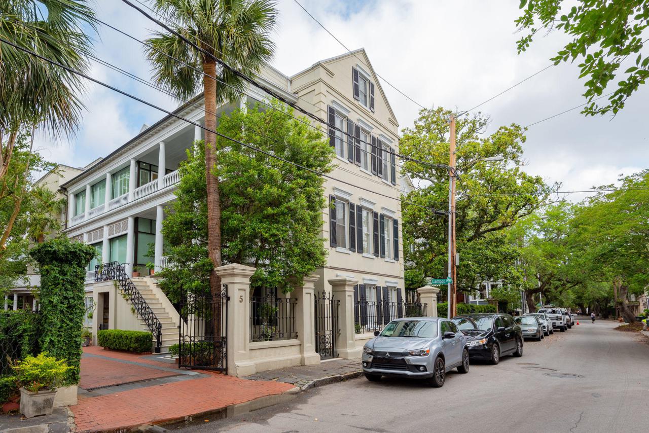 5 Legare Street - Photo 1