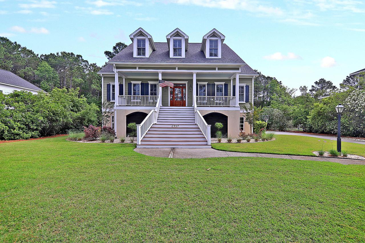 1537 Rivertowne Country Club Drive - Photo 1
