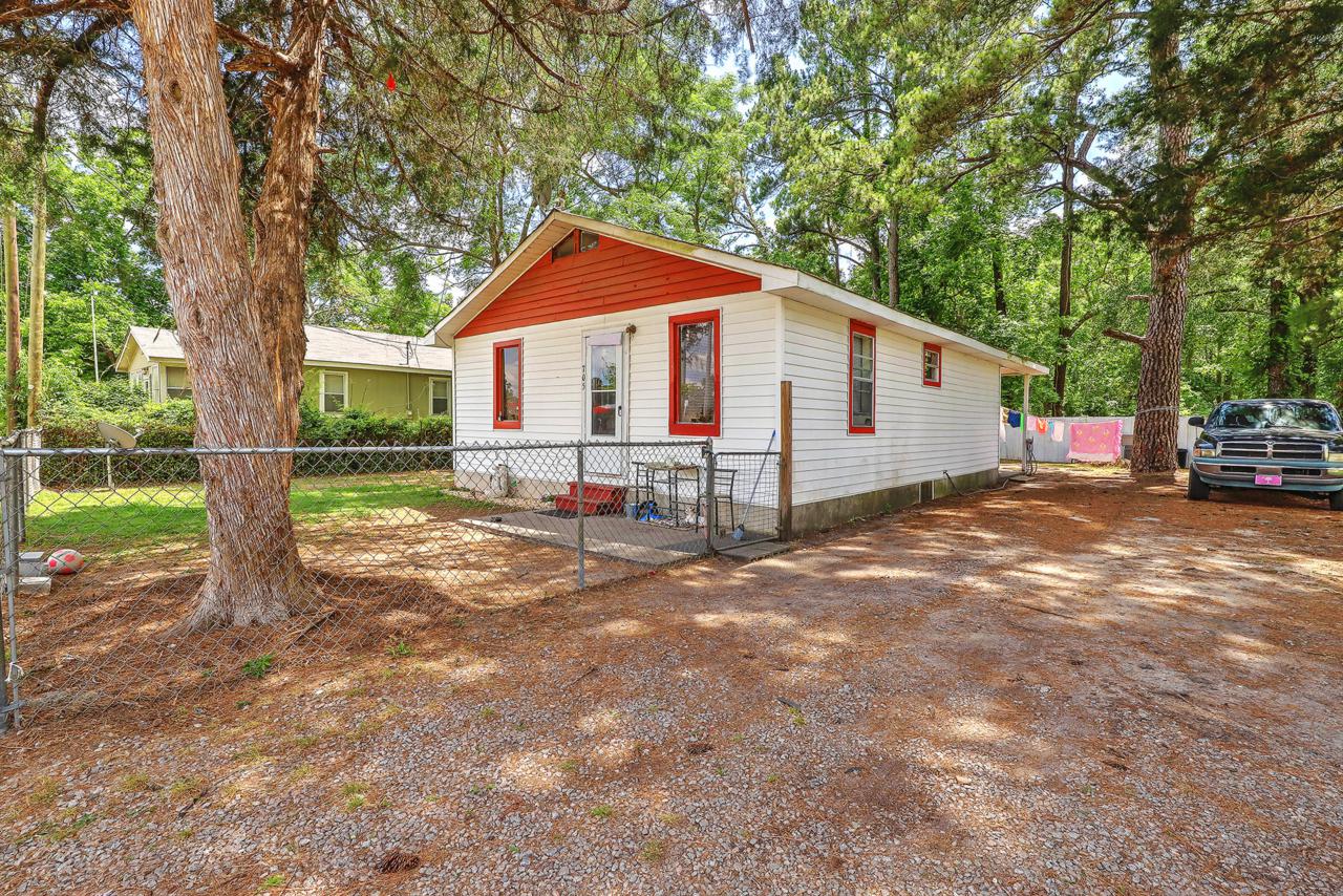 705 Dorsey Street - Photo 1