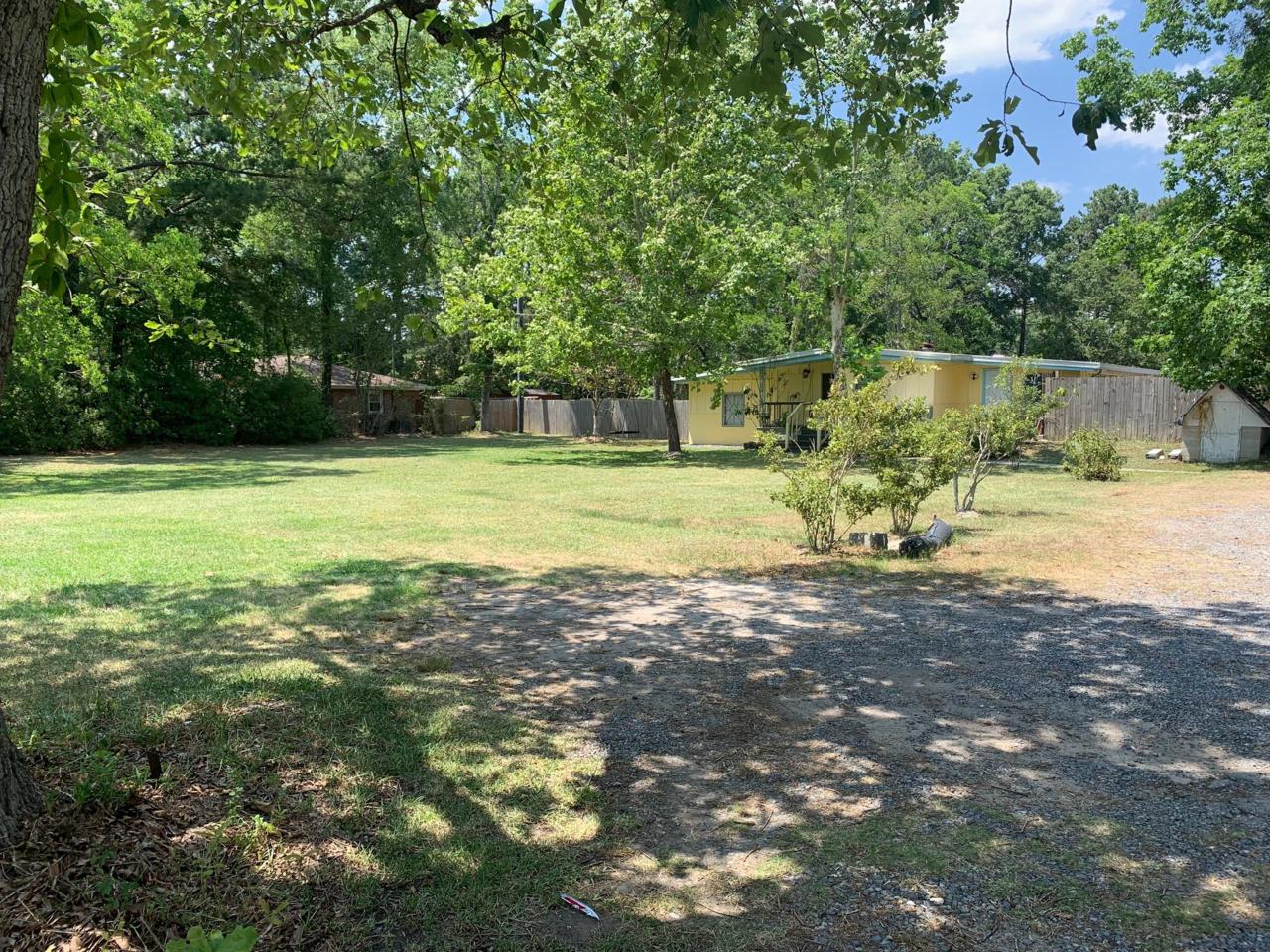 2416 Otranto Road - Photo 1