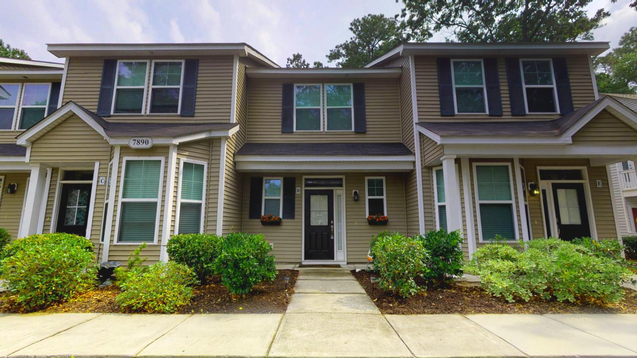 7890 Champion Way - Photo 1