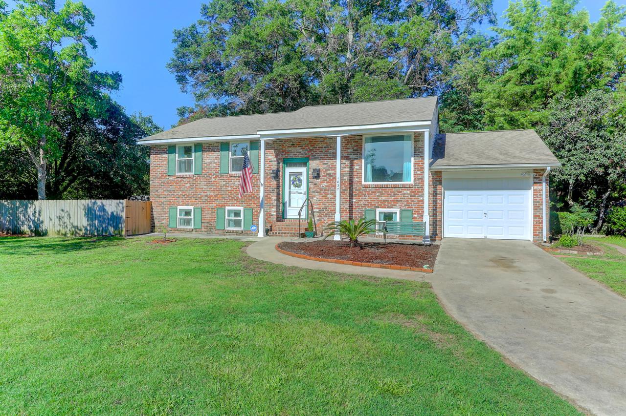 1037 Honeysuckle Lane - Photo 1