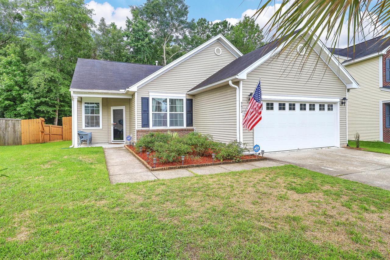 9672 Godwin Street - Photo 1