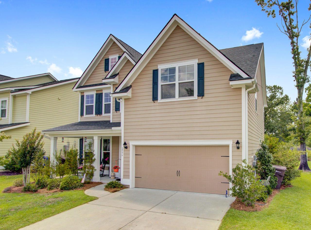 2596 Larch Lane - Photo 1