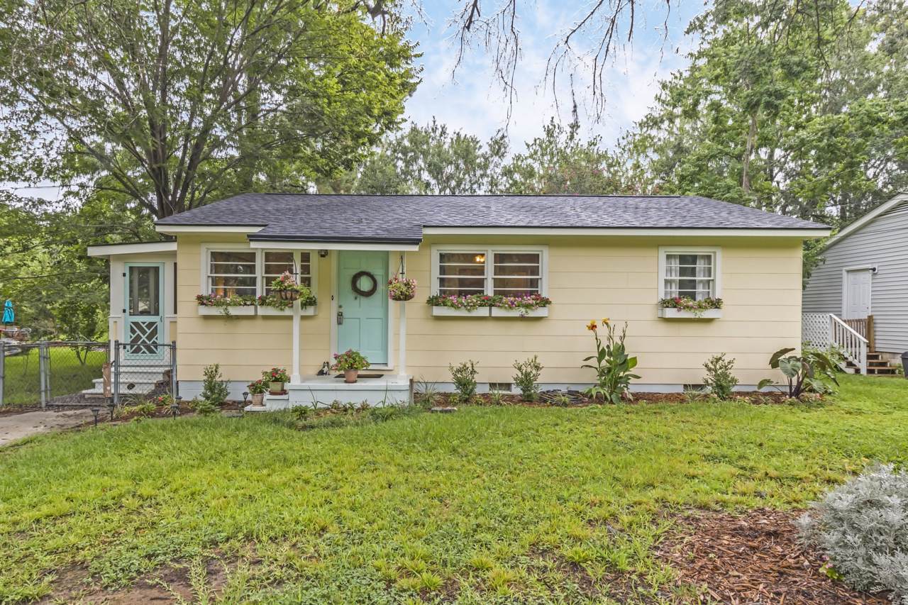 5808 Canterbury Drive - Photo 1