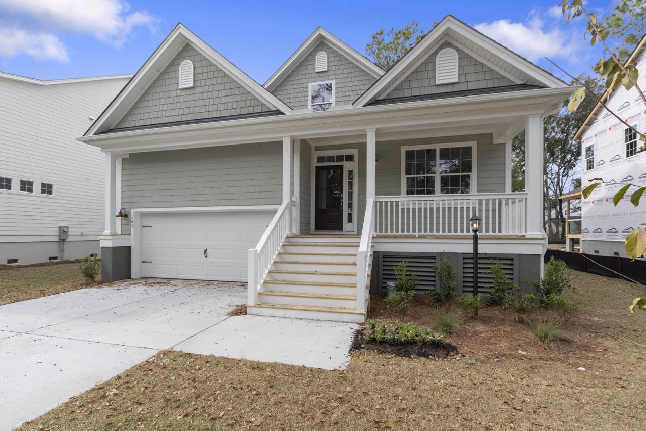 2609 Larch Lane - Photo 1