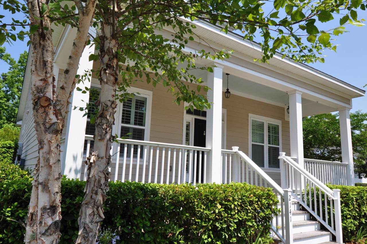 2141 Military Way - Photo 1
