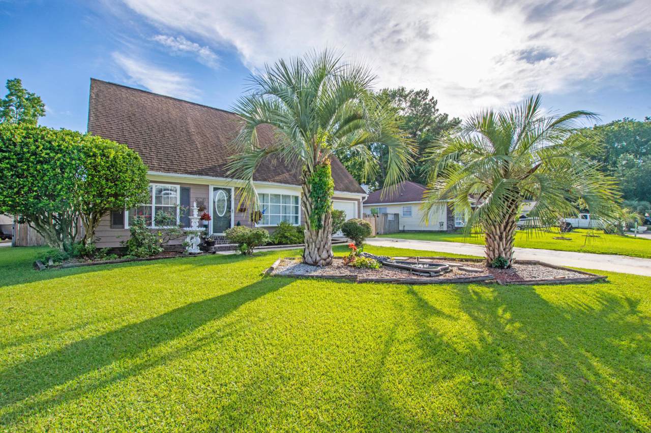 513 Laurel Ridge Road - Photo 1