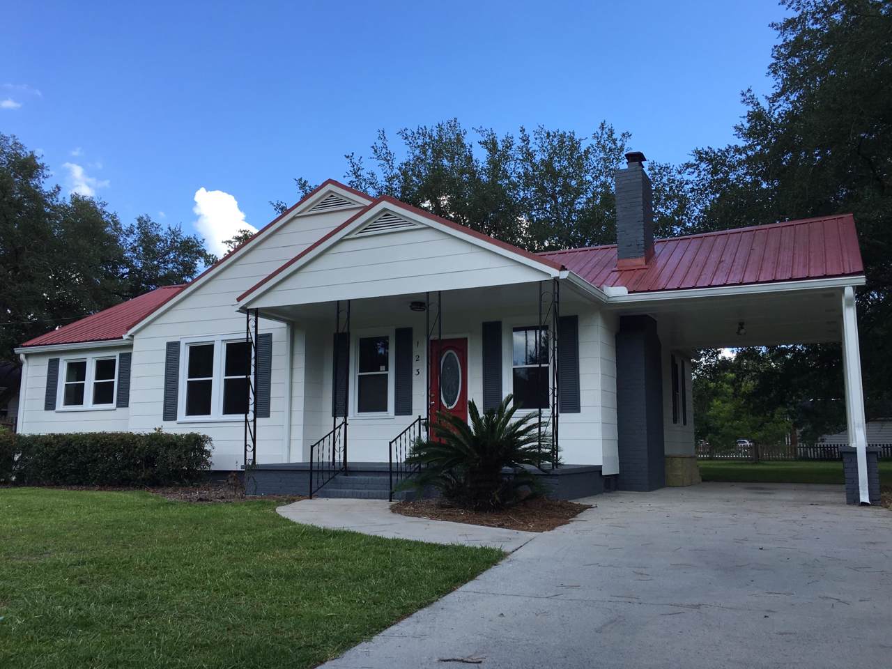 123 Bonnoitt Street - Photo 1