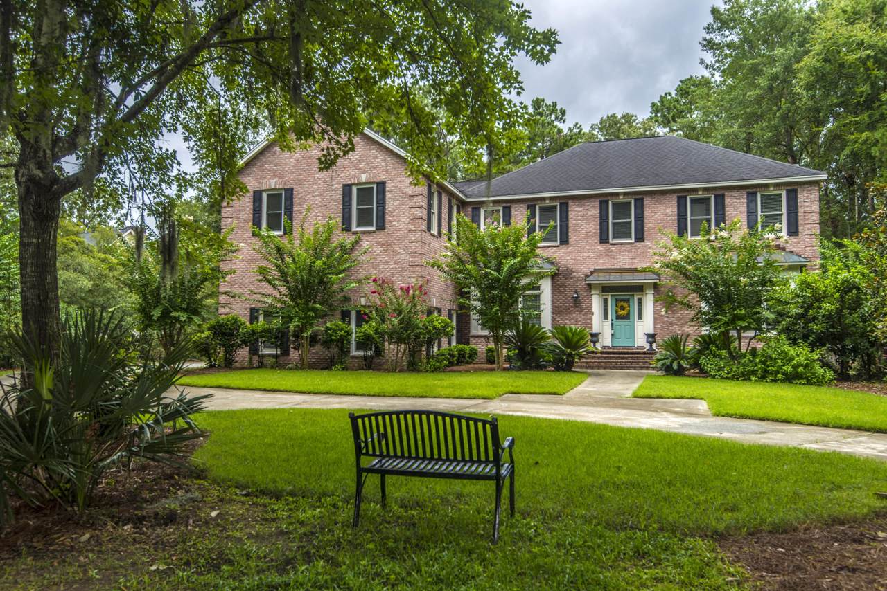 2961 Pignatelli Crescent - Photo 1