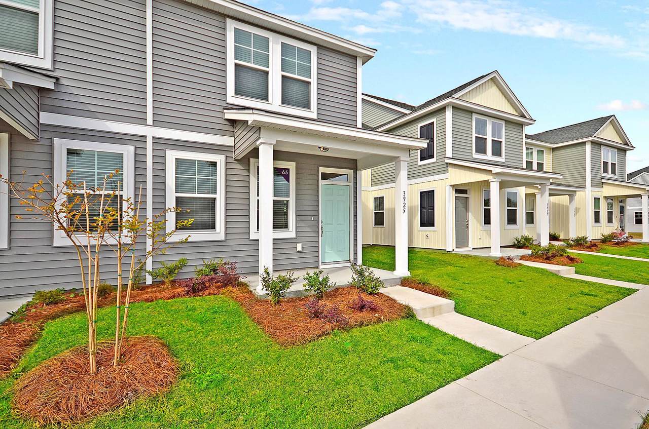 3962 Neomi Street - Photo 1