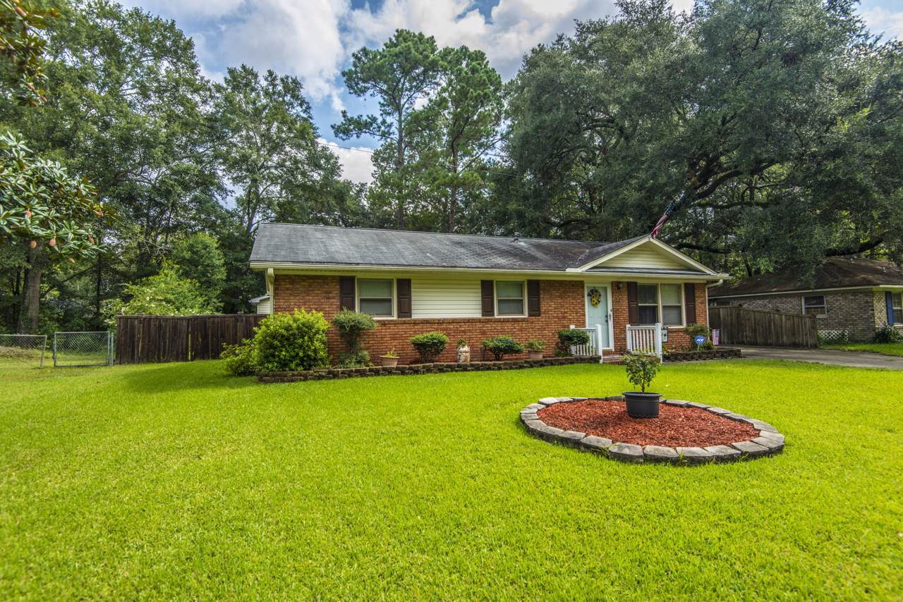 110 Chalmers Lane - Photo 1