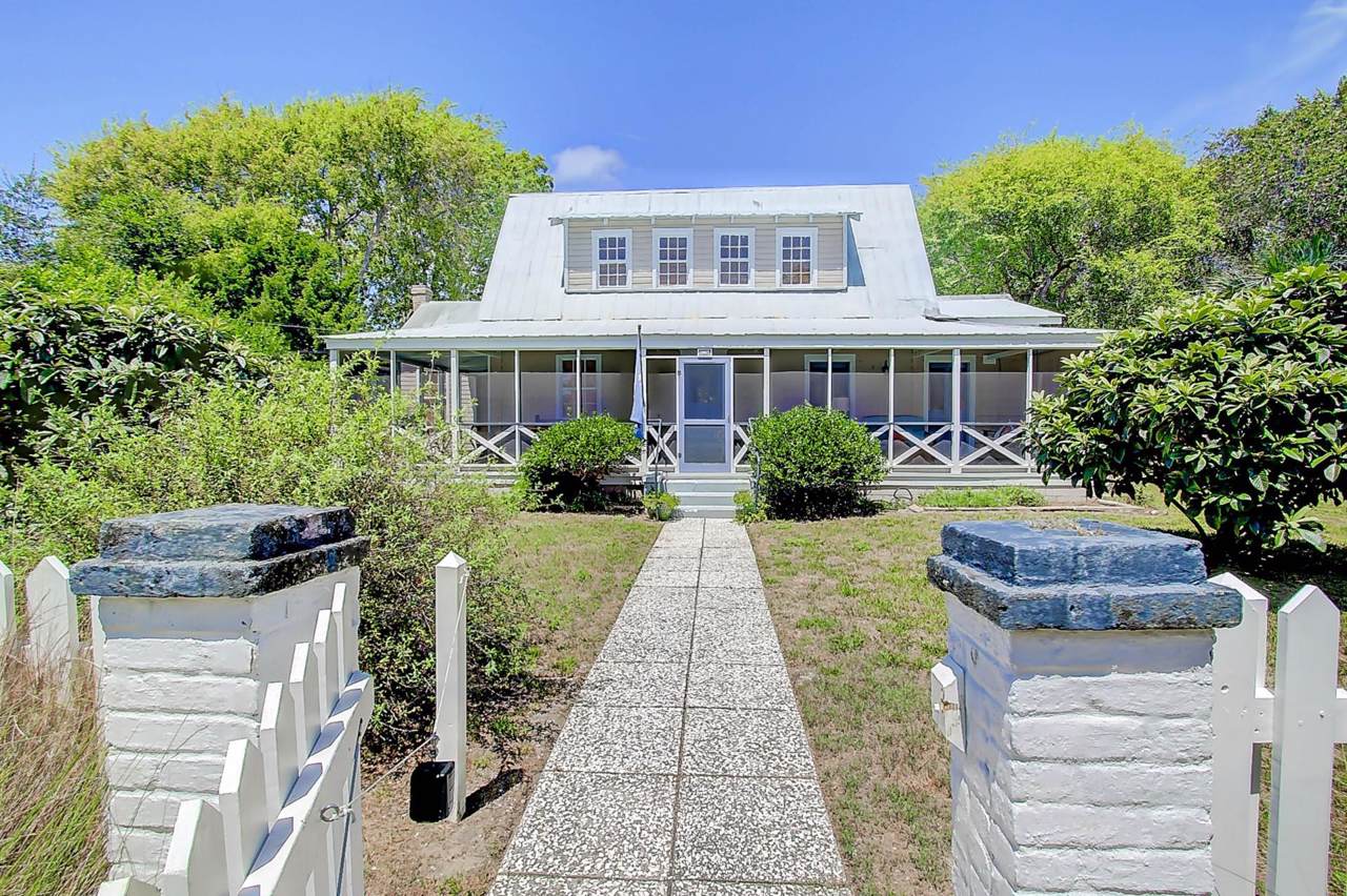 1902 Central Avenue - Photo 1
