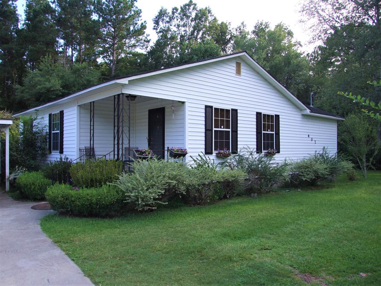 407 Parsons Road - Photo 1