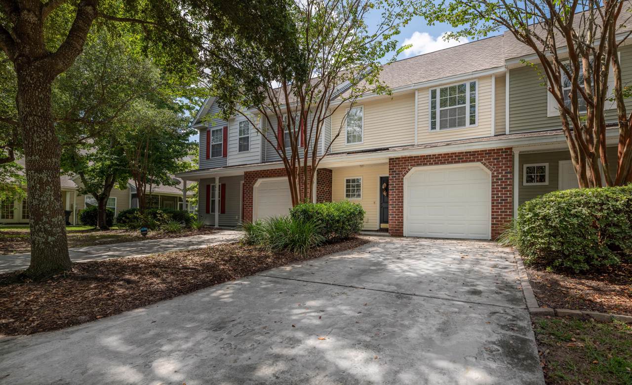 239 Kelsey Boulevard - Photo 1